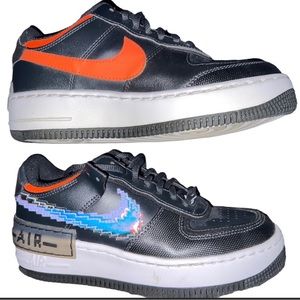 Size 6 - Nike Air Force 1 Shadow SE Pixel Swoosh - Off Noir 2021